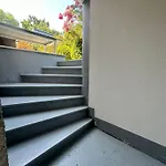2 Apartment, Free Parking And Wifi Geneva